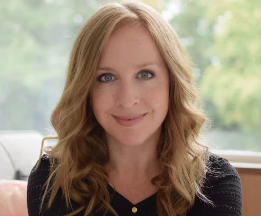 Paige Toon author photo