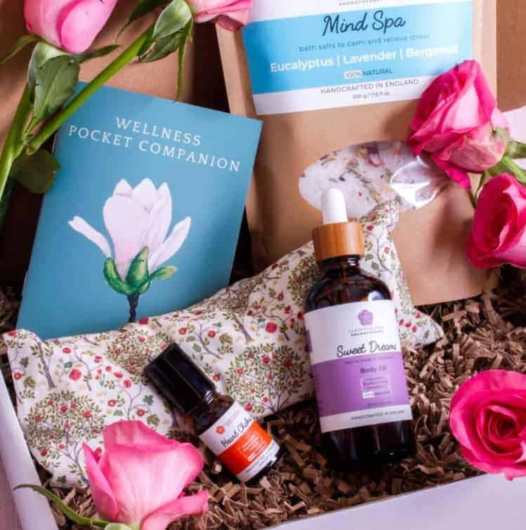 Self care box products Mind Spa Bath Salts, Sweet Dreams Body Oil, Heart Chakra Pulse Points Roll-On, Relaxation Eye Pillow, Wellness Pocket Companion booklet