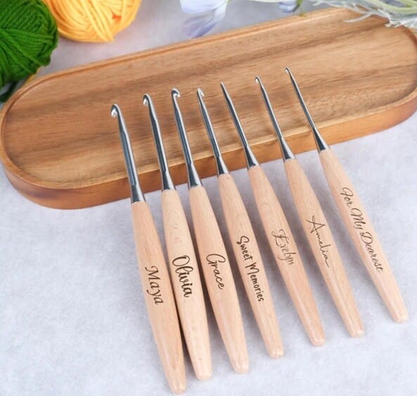 7 engraved crochet hooks showing the different fonts availalble