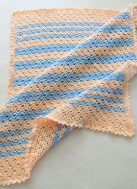 baby blanket to crochet in a lacy stitch